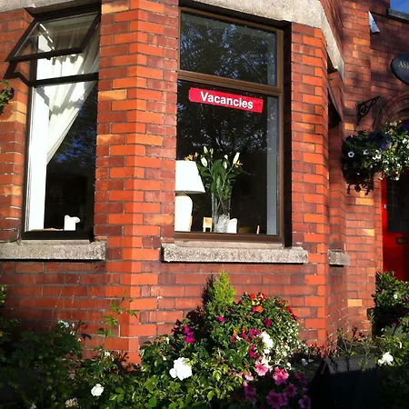 Guest house Ashling House Serviced 3*