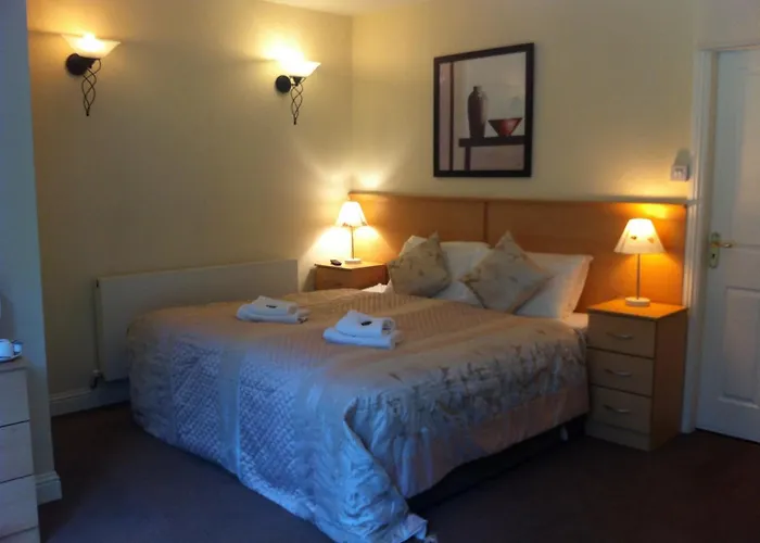 בית הארחה Ashling House Serviced 3*