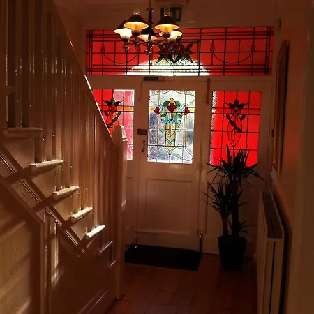 Ashling House Serviced Dublin