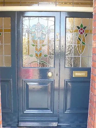 Ashling House Serviced 3*