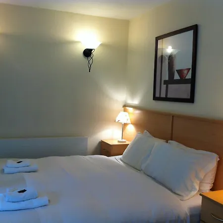 Ashling House Serviced 더블린